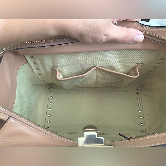 Valentino Garavani Vitello rockstud leather small bag in taupe/tan EUC - Picture 14 of 16